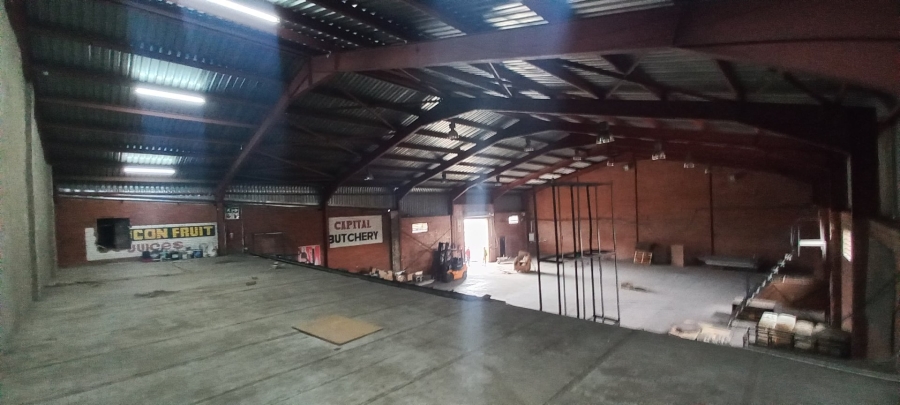 To Let commercial Property for Rent in Hamilton Free State